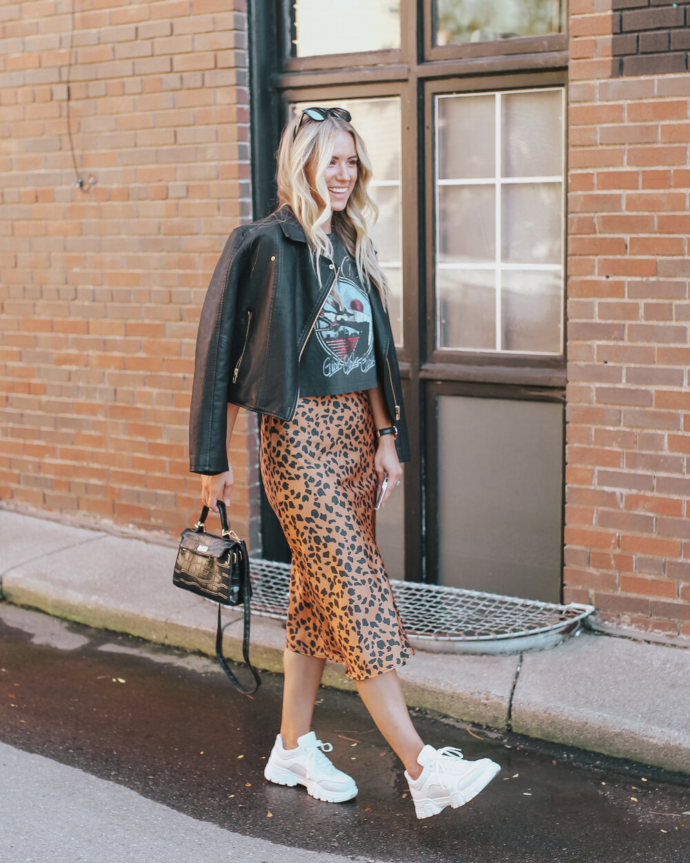 fall outfit leopard skirt graphic tee leopard jacket.jpg